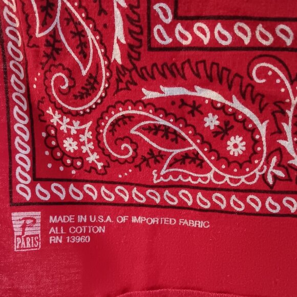 Vintage Bandana Scarf Hanky Red Paisley Cotton By Paris 20" X 18" Western Style - Picture 1 of 5